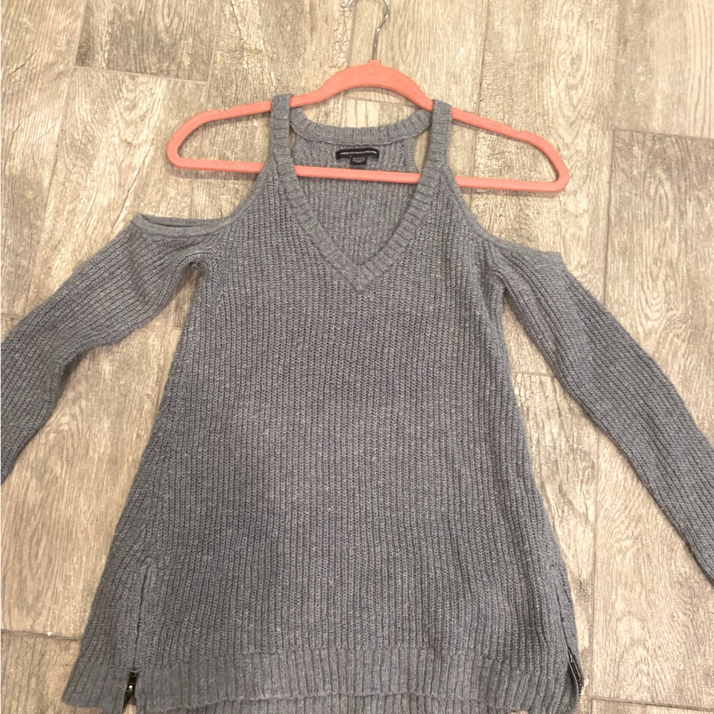 X-S American eagle sweater
